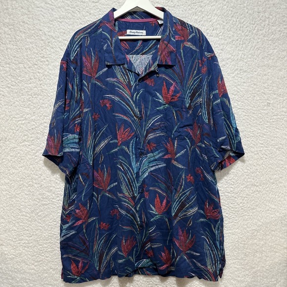 Tommy Bahama Men's Button Down Shirt Size 3XL Manriscala Blooms Floral Print